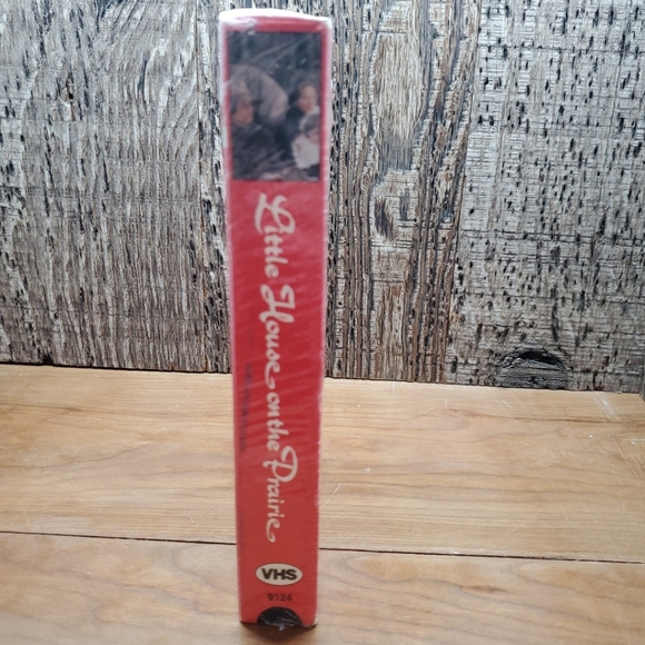 Little House on the Prairie VHS - Red - Picture 4 of 6